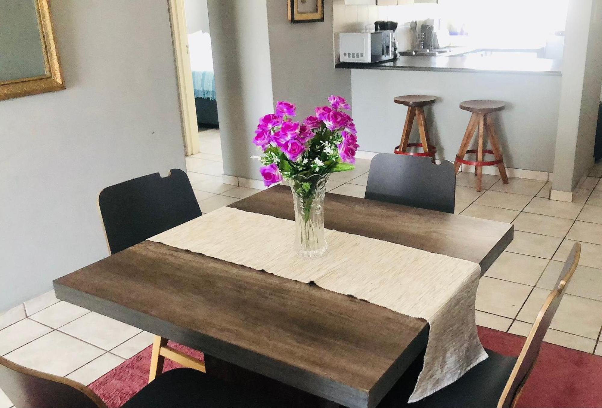@Menlyn Place, Menlyn Maine, Pretoria - Accommodation Ngoại thất bức ảnh